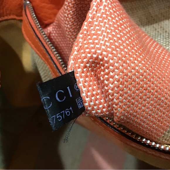 Gucci Bags - Picture 14 of 15